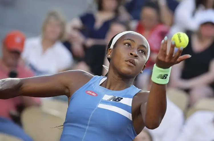 Coco Gauff avanza con facilidad en Roland Garros