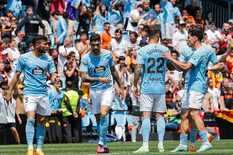 Celta de Vigo despide a su DT pese a salvarlos del descenso