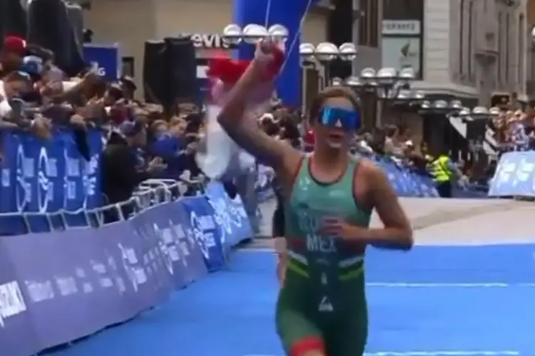 Mexicana subcampeona del Mundial de Triatlón Junior Mexicana subcampeona del Mundial de Triatlón Junior
