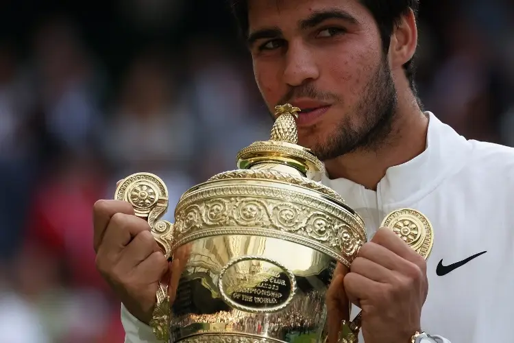 La felicitación de Nadal a Alcaraz tras ser campeón en Wimbledon