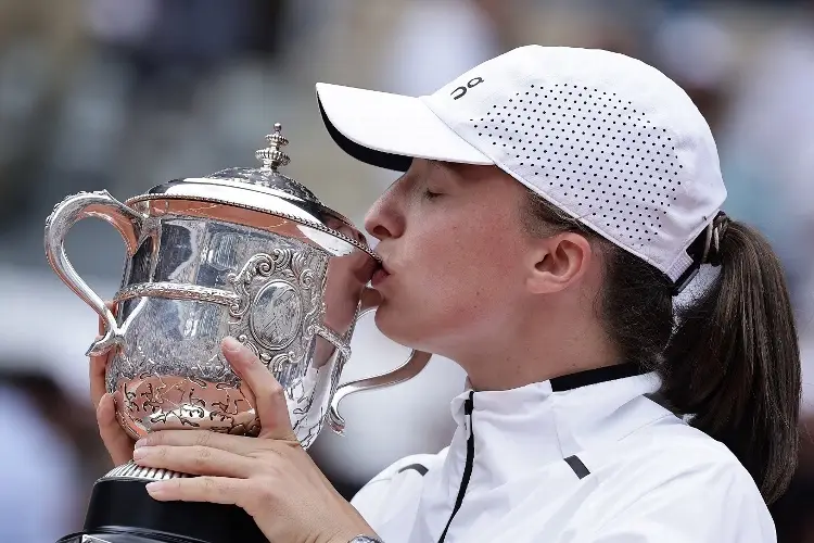 Swiatek defiende su número uno en el US Open con la amenaza de Sabalenka