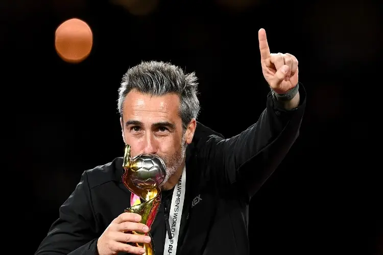 España corre a su DT tras polémica de Rubiales con Jenni Hermoso