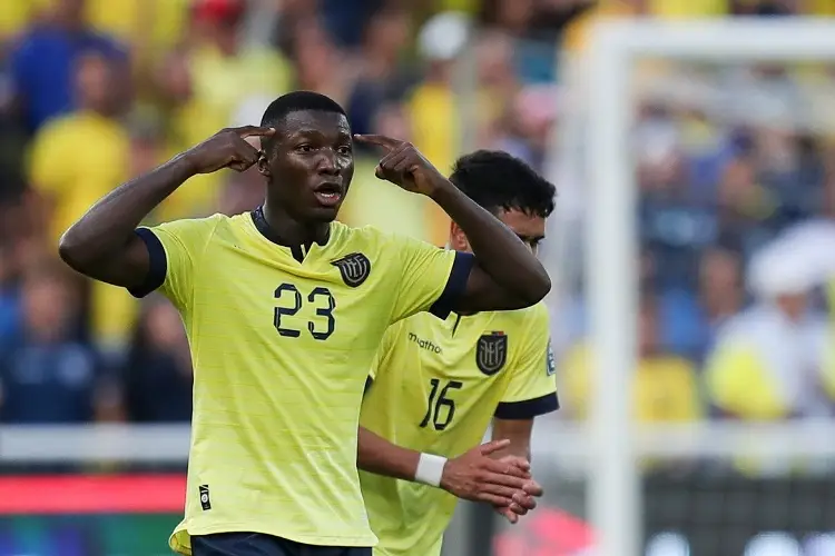 Ecuador da la campana a remontar el juego contra Uruguay