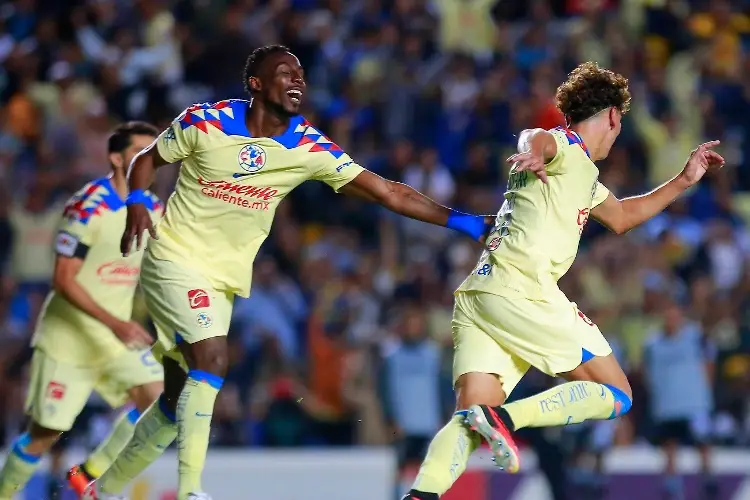 El polémico gol del América por el que se quejó el DT de Querétaro (VIDEO)
