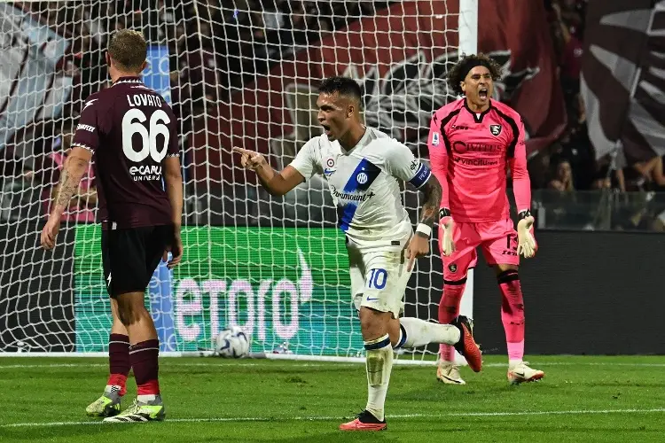 Ochoa y Salernitana son goleados por el Inter de Lautaro 