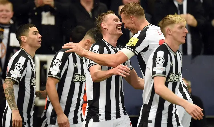 Newcastle humilla al PSG en la Champions