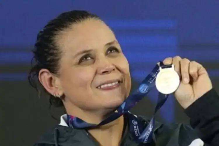 Nely Miranda y Rebeca Hernández conquistan la Serie Mundial de Para Natación