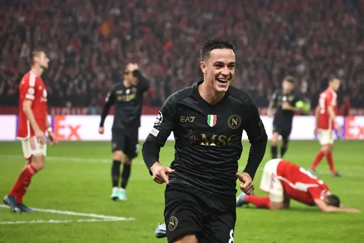 Napoli gana con lo mínimo al Unión Berlín