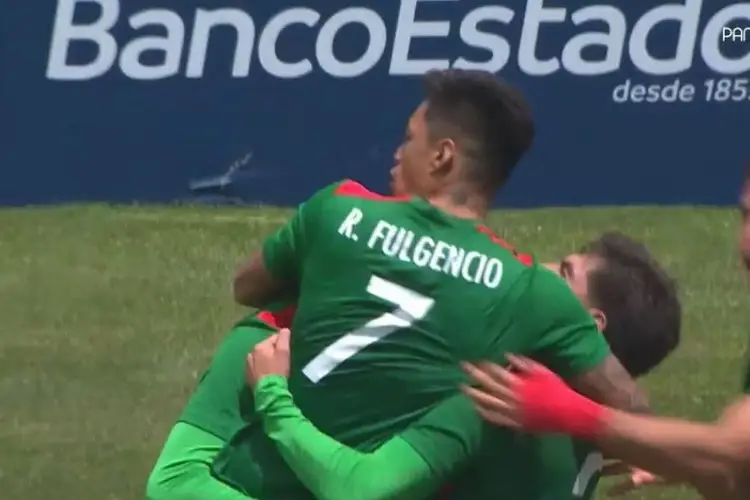 Veracruzano Raymundo Fulgencio anota con la Selección Mexicana (VIDEO)