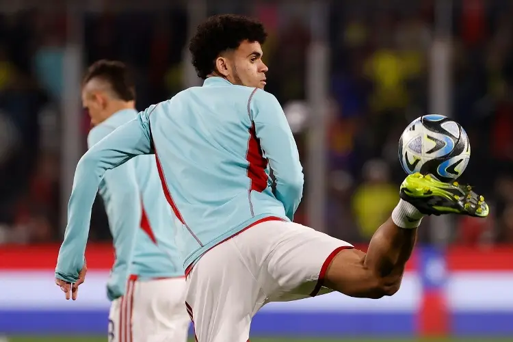 Luis Díaz regresa con el Liverpool tras el secuestro de su padre