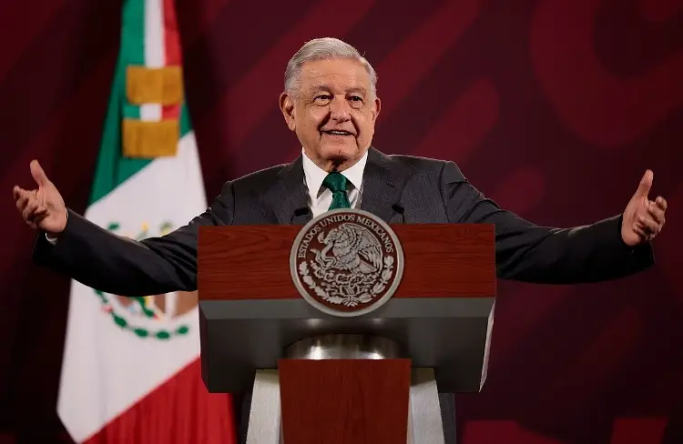 AMLO pide a los Padres de San Diego contratar manager mexicano (VIDEO)