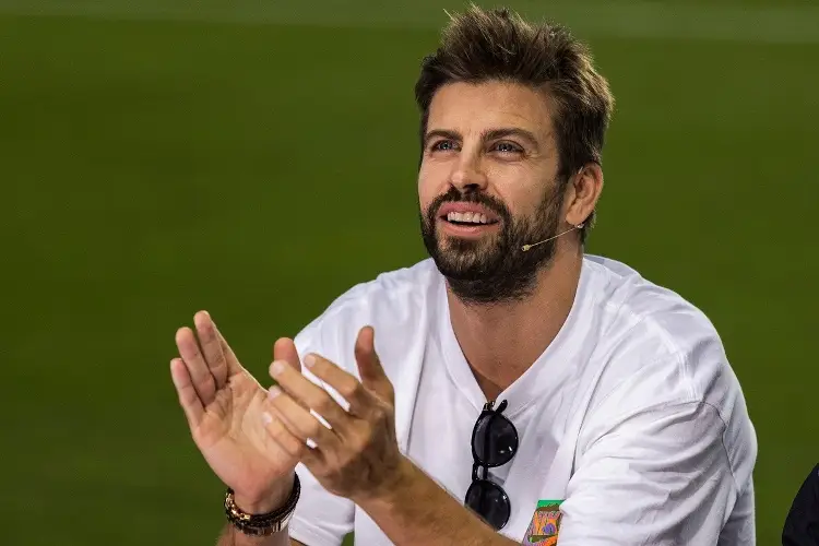 Piqué no ve a nadie mejor que Xavi para dirigir a Barcelona