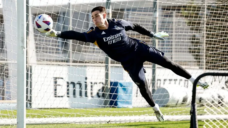 Kepa lesionado, seguirá de baja en el Madrid