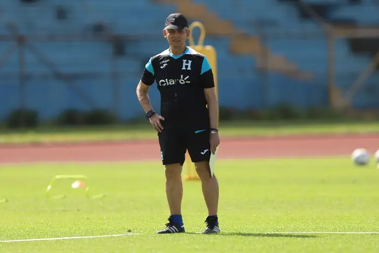 Honduras se compromete a competirle a México