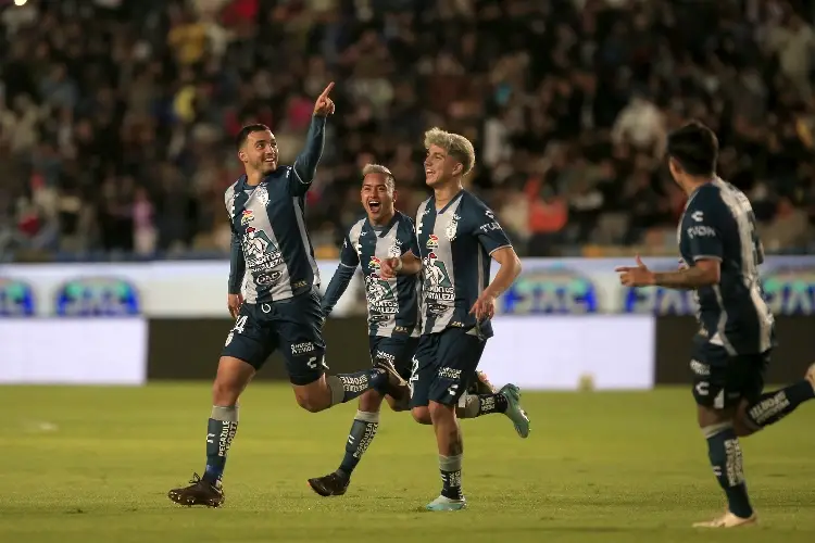Luis Chávez arremete contra directiva de Pachuca