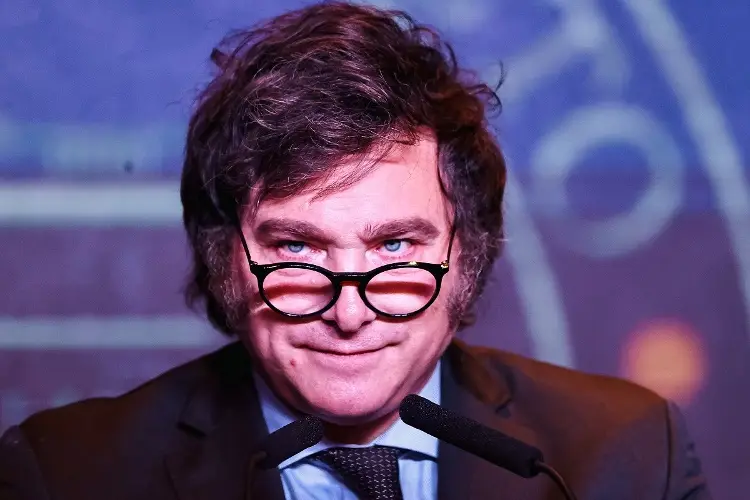 Javier Milei, portero en futbol y ahora será el nuevo Presidente de Argentina