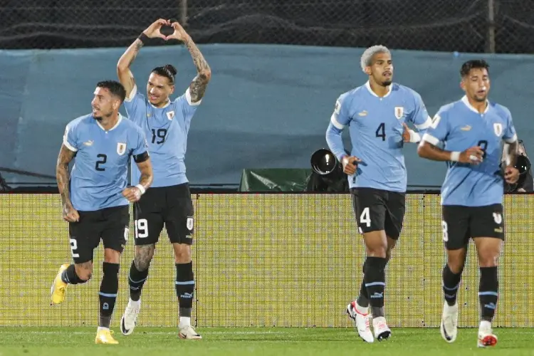 Uruguay se vuelve a ilusionar, ahora con Bielsa al mando