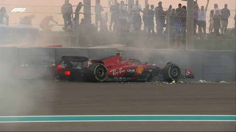 ¡Terrible accidente de Carlos Sainz en GP de Abu Dhabi! (VIDEO)