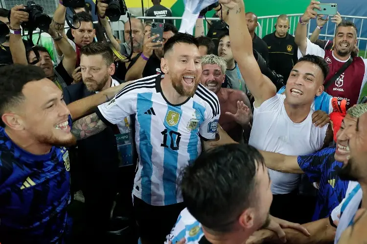 Argentina líder del ranking FIFA, México fuera del Top Ten