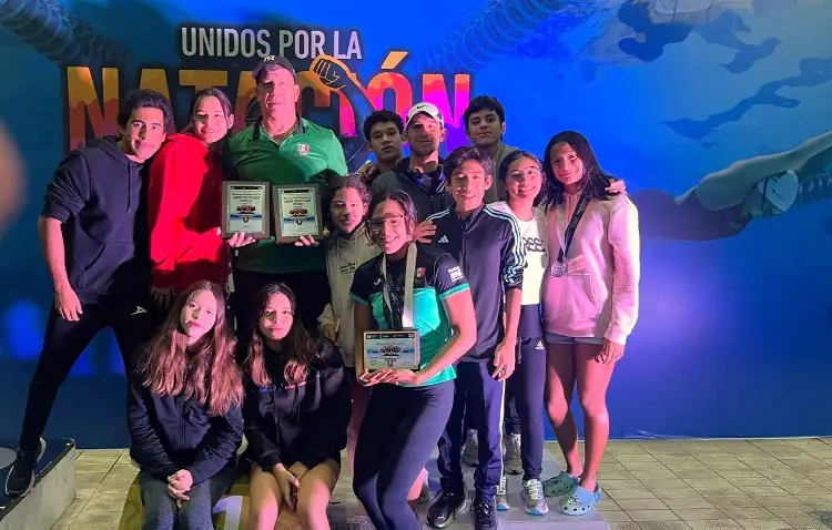 Pirañas Triracing logra histórica  actuación en Nacional de Natación 