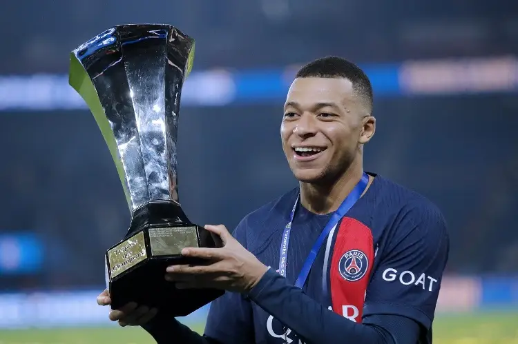 Mbappé y el arte de 'no cerrar puertas'