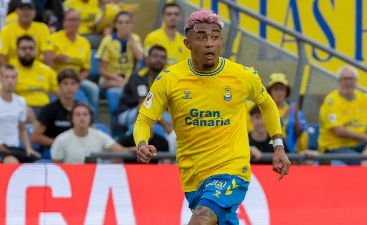 Expulsan al mexicano Araujo y Las Palmas queda eliminado de la Copa