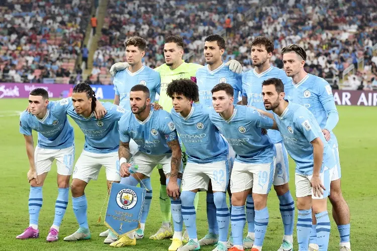 Demandan al Manchester City por culpa de unas playeras