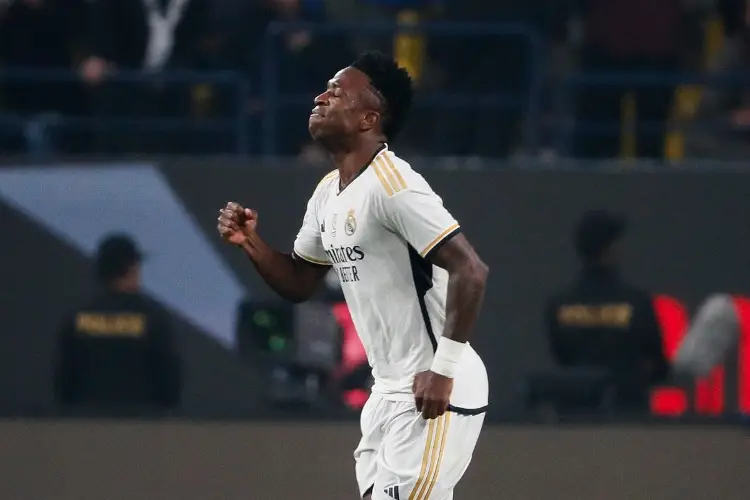 Vinicius entra en la historia por el Hat-Trick al Barcelona