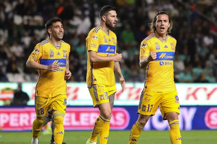Tigres remonta y vence a León en el cierre de la jornada 1