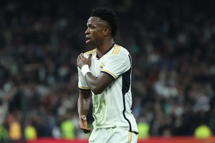 Publican audio del VAR sobre el polémico gol de Vinicius vs Almería (VIDEO)