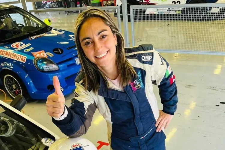 Veracruzana Laura Sanz tiene inicio complicado en la Copa Notiauto 2024