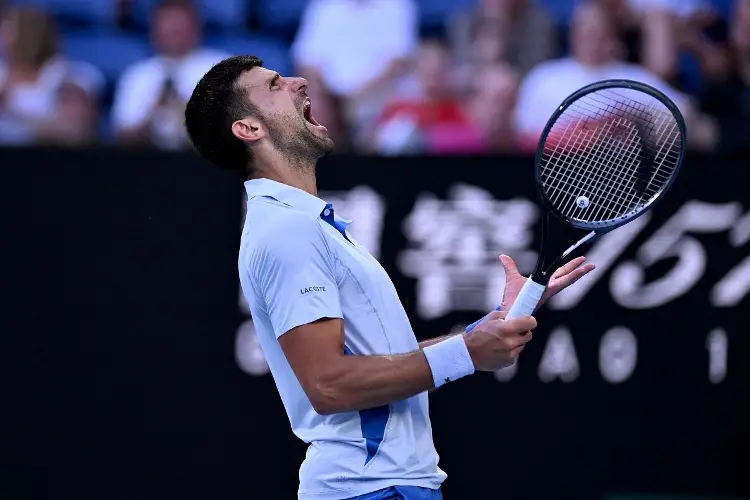 Djokovic puede con todo y está en Semifinales de Australian Open