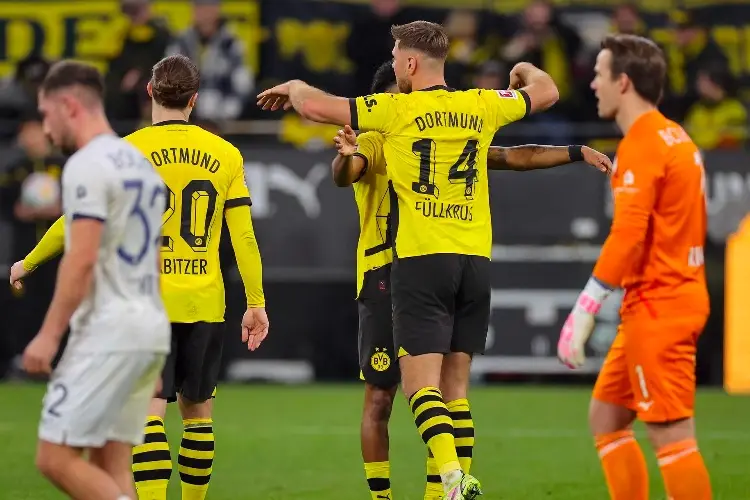 Borussia Dortmund despierta en la Bundesliga