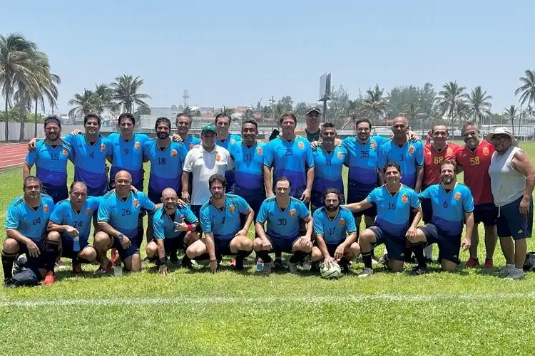 Club Deportivo España inicia con el pie derecho la temporada en la Liga Oropeza Veteranos 