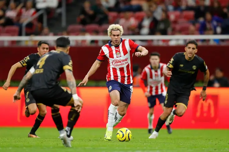 ¡Por fin ganaron las Chivas con Fernando Gago! 