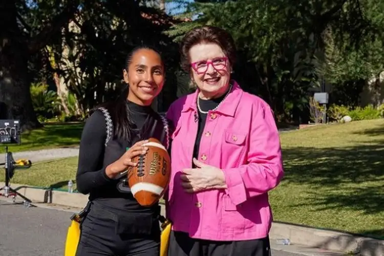 Diana Flores, la mexicana que representa a las mujeres latinas en la NFL