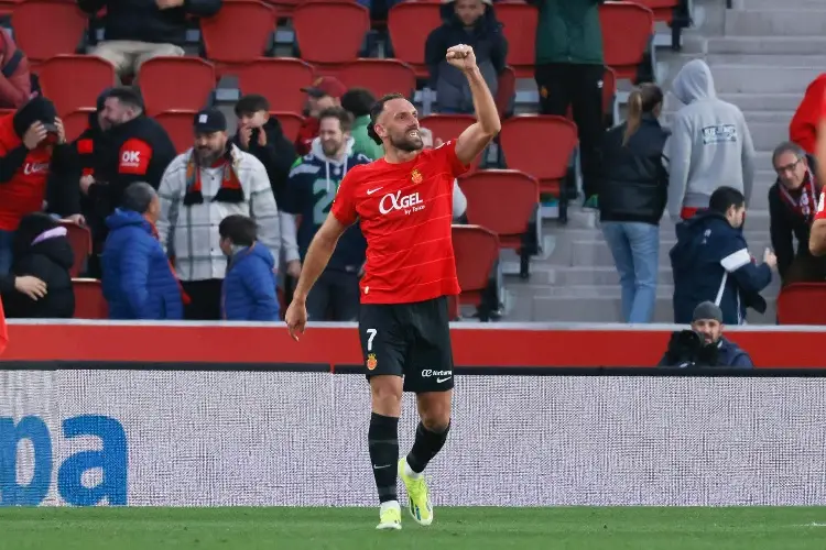 Javier Aguirre y Mallorca logran valioso triunfo en el último minuto 