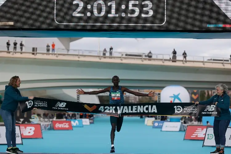 El maratón olímpico de París se queda huérfano sin Kiptum