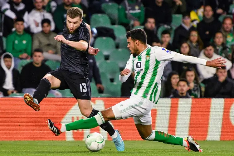 Real Betis se complica su pase en la Europa League