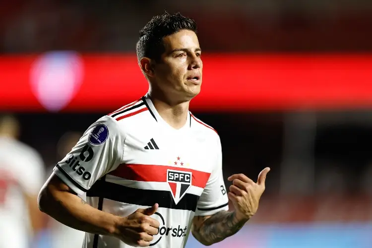 James Rodríguez se disculpa con Sao Paulo y se queda en el equipo