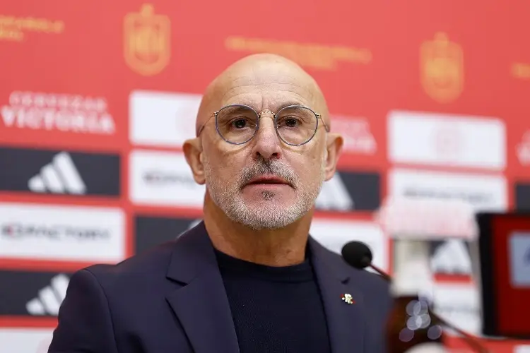 España renueva a su DT hasta el Mundial de Norteamérica 2026