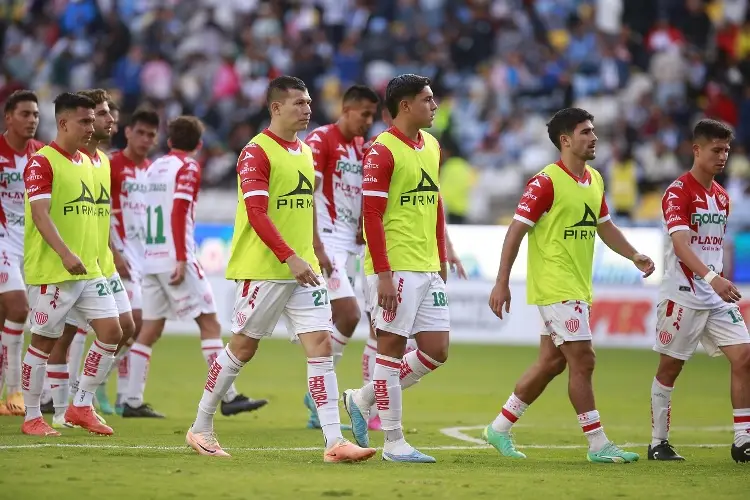 ¡Adiós al invicto de Necaxa! Los Rayos pierden vs Mazatlán 