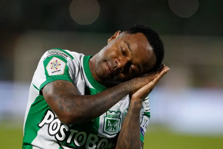 Dorlan Pabón abandona a su club en medio de una crisis