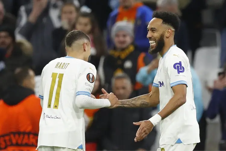 Aubameyang alarga la buena racha del Marsella