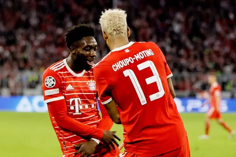 ¿Bayern Múnich renovará a Alphonso Davies? Esto dicen sus directivos 