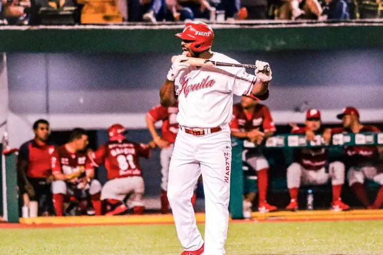 Yasiel Puig regresa a El Águila de Veracruz