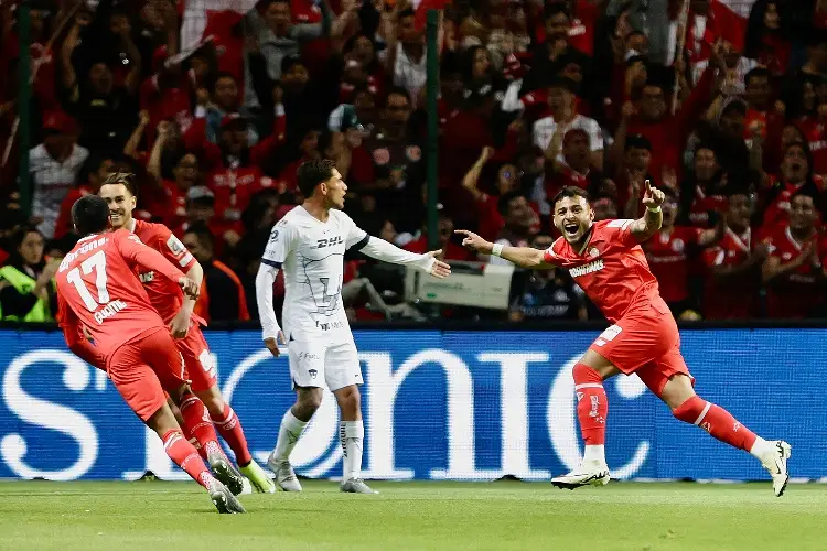 Toluca golea a unos Pumas que no saben ganar de visita