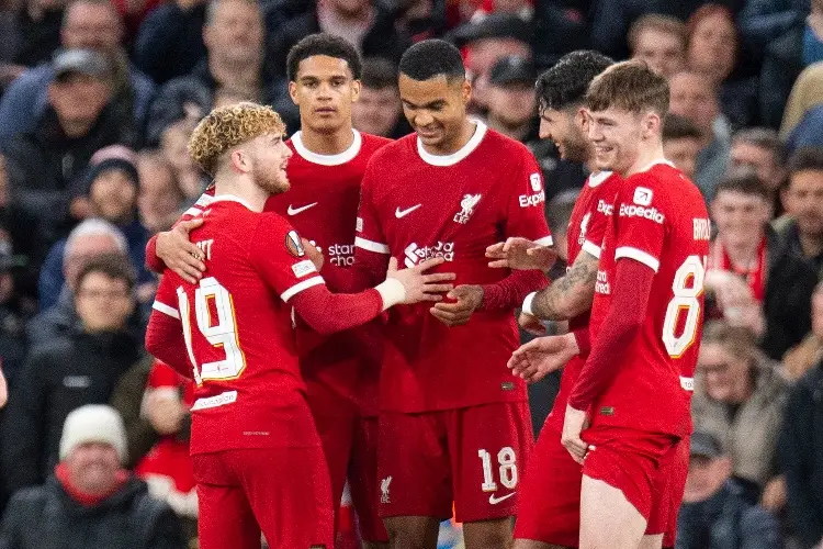 ¡Por fin! UEFA indemnizará a aficionados del Liverpool