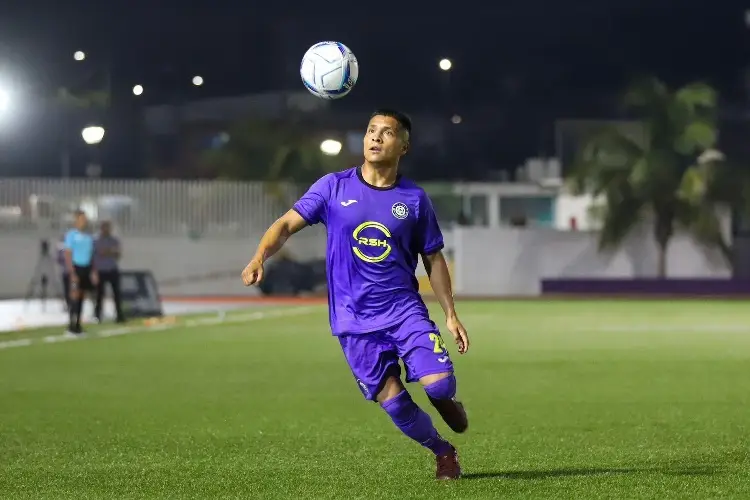 Racing FC Porto Palmeiras busca terminar fase regular como líderes