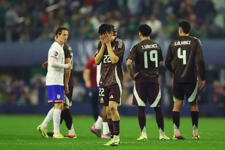 'Chucky' Lozano pide perdón a la afición del Tri por la derrota vs Estados Unidos (VIDEO)